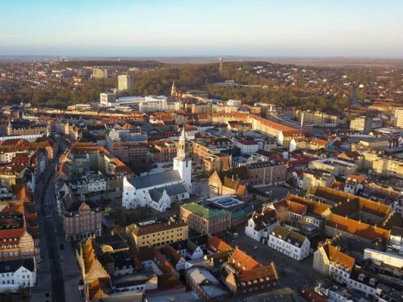 10th European Conference on Sustainable Cities & Towns